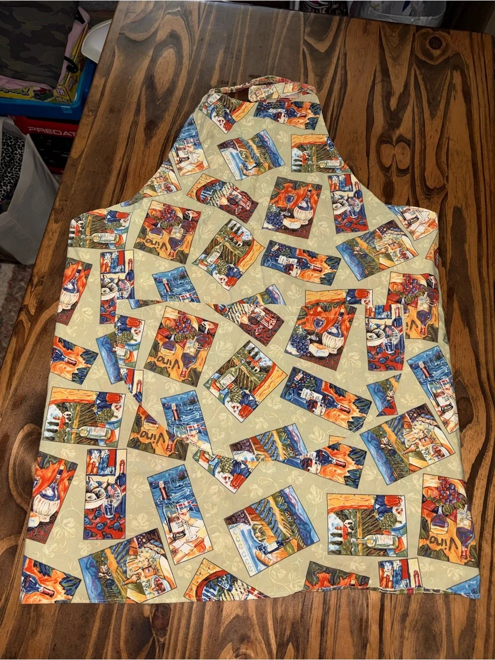 Reversible apron Mediterranean-style village/vineyard S.finch original